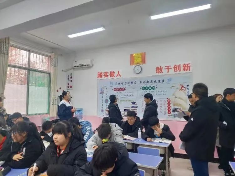 1647939658303657.jpg 7.jpg