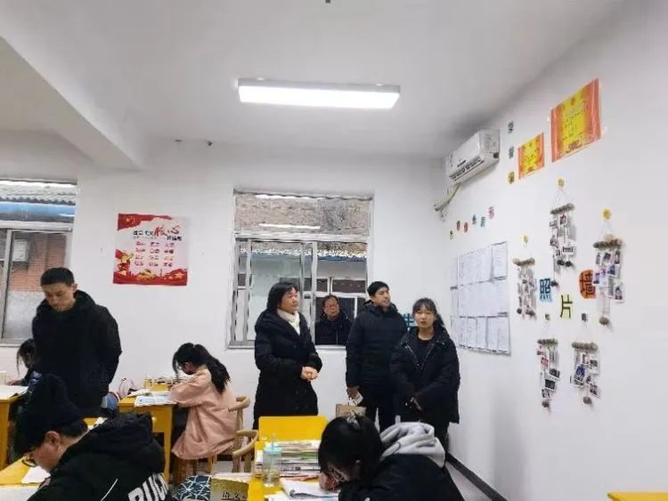 1647939680960495.jpg 8.jpg