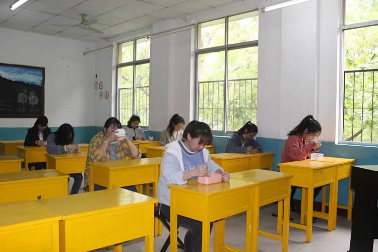 1647940649275672.jpg 12.jpg